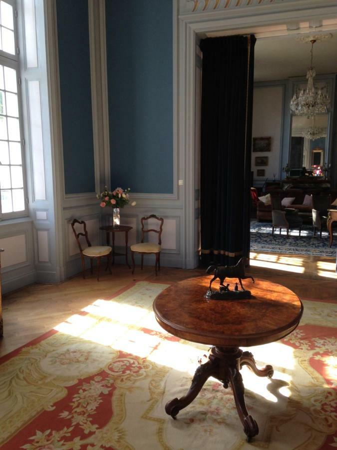 Chateau Du Val Larbont Alojamento de Acomodação e Pequeno-almoço La Bastide-de-Sérou